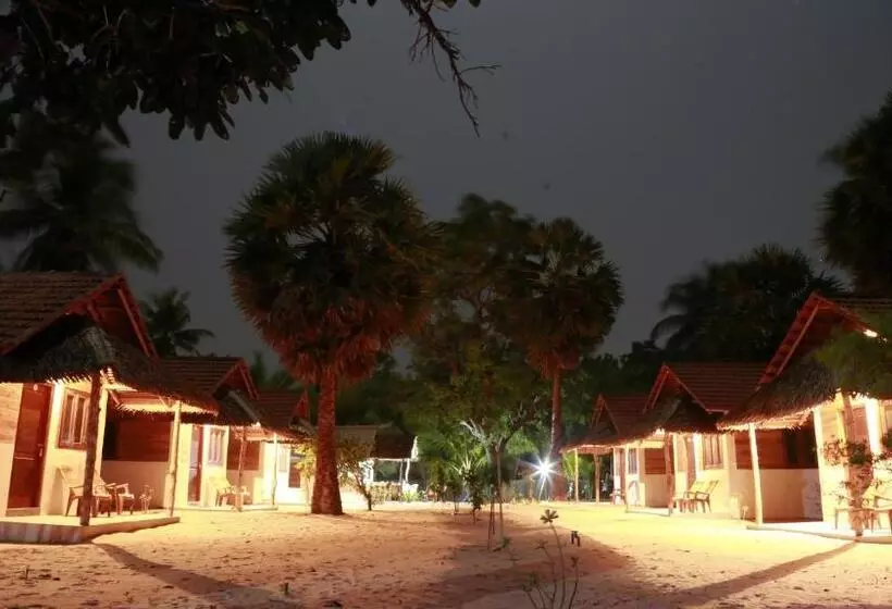 هتل Ocean View Beach Resort   Kalpitiya