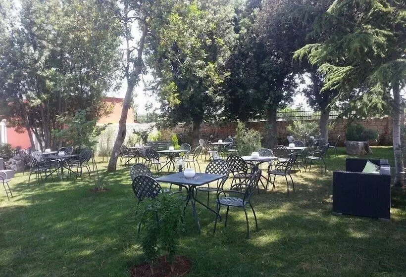 Hotel Parco Dei Manieri