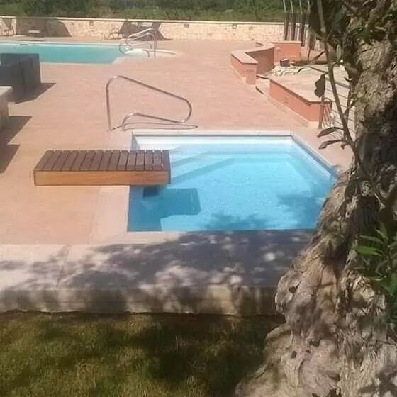 Hotel Parco Dei Manieri