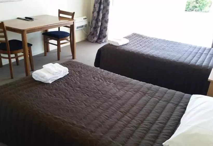 Motelli Brightwater Motor Inn Nelson