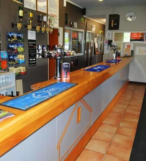 Motelli Brightwater Motor Inn Nelson