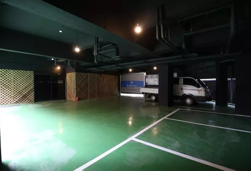 مُتل Daejeon Jungri Xmas