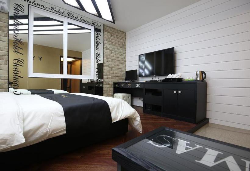 Motel Daejeon Jungri Xmas