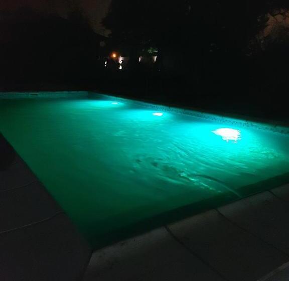 Oasis Bed And Breakfast