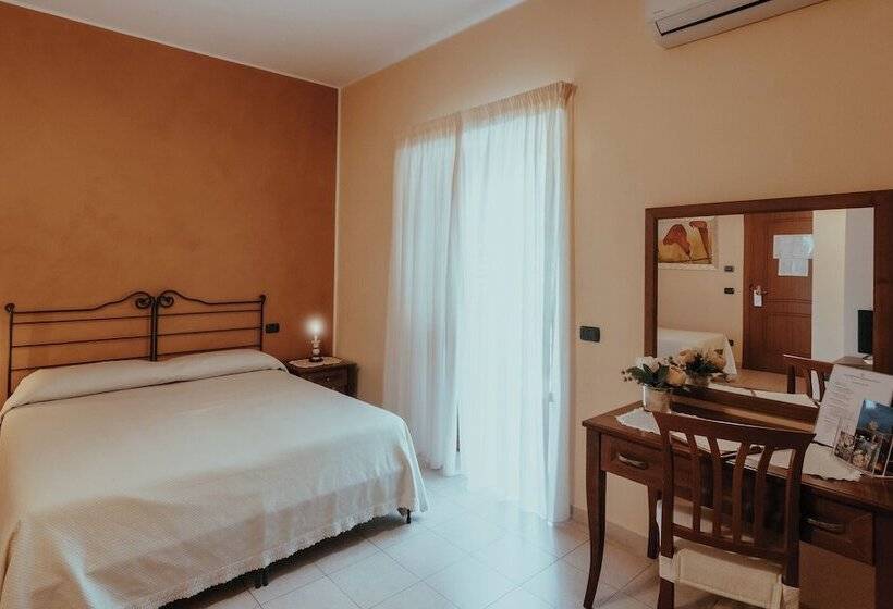 San Raffaele Hotel Restaurant & Resort