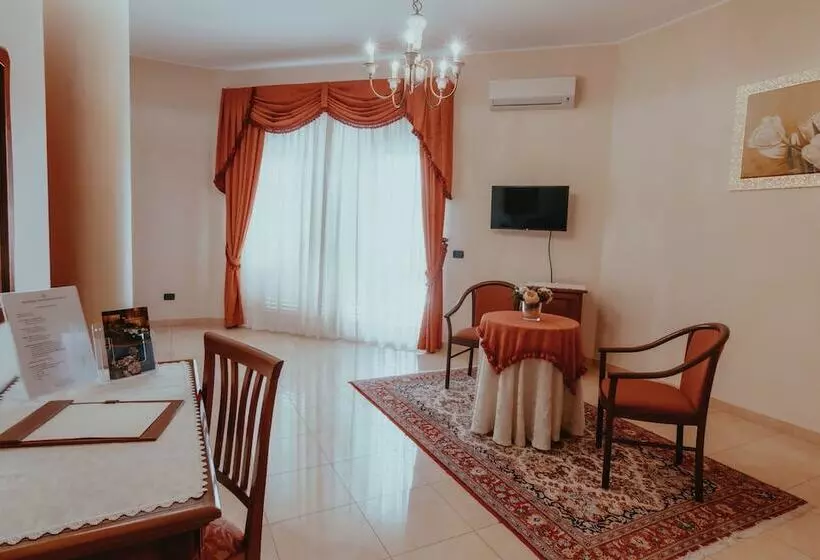 San Raffaele Hotel Restaurant & Resort