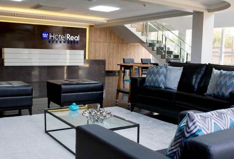 Отель Real Executive