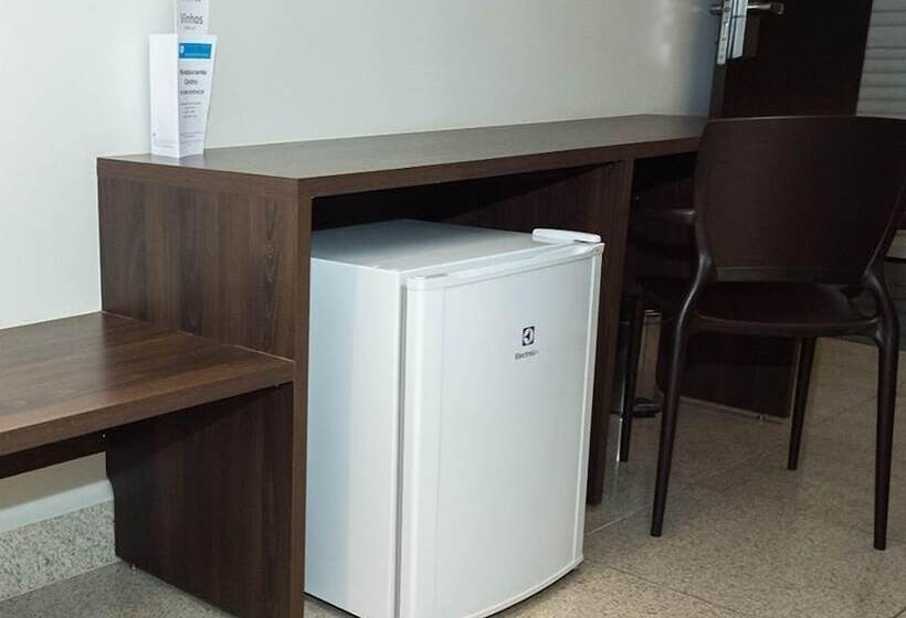 Отель Real Executive