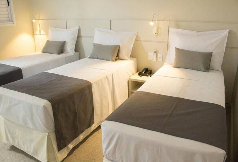 Отель Real Executive