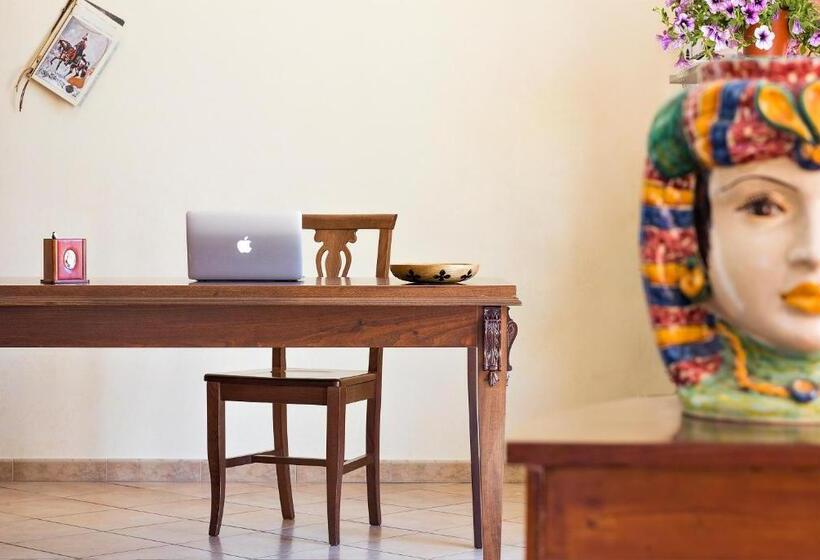 בית מלון כפרי Terra Degli Elimi