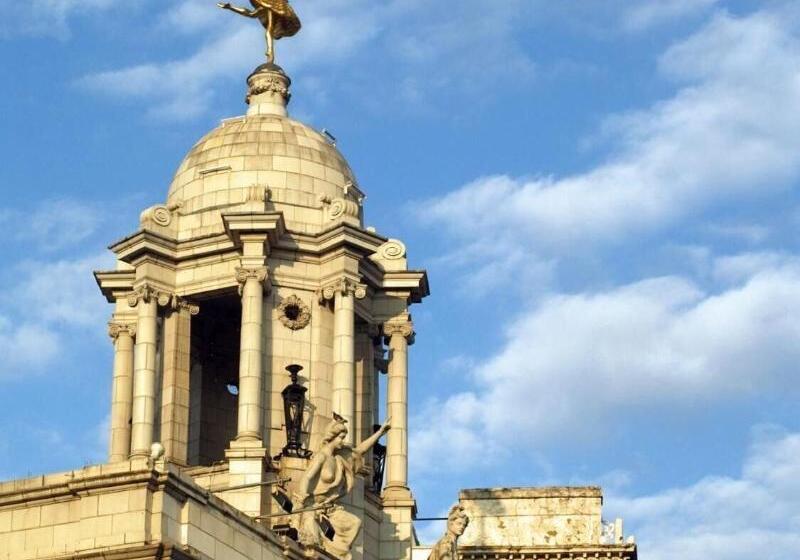 ホテル The Eaton Townhouse