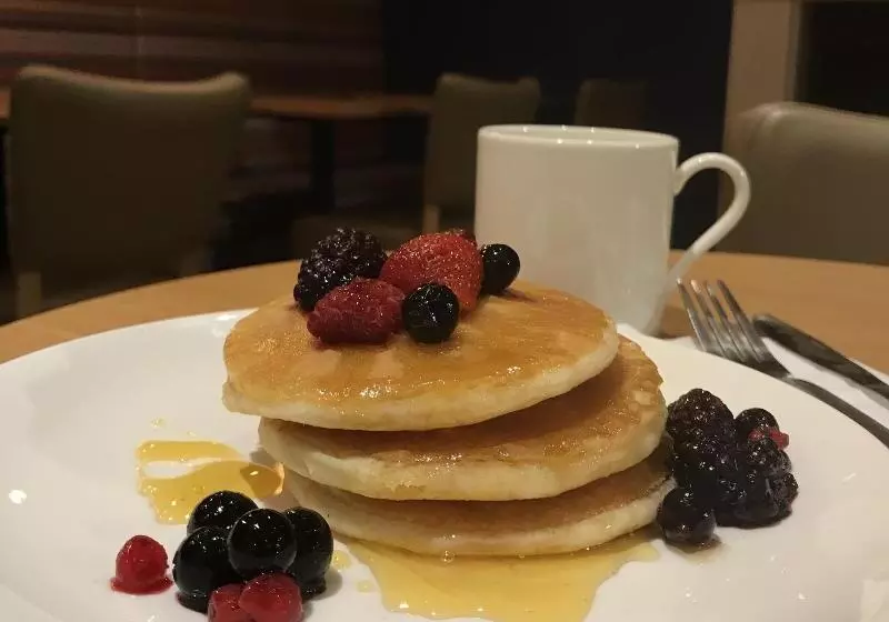 ホテル The Eaton Townhouse