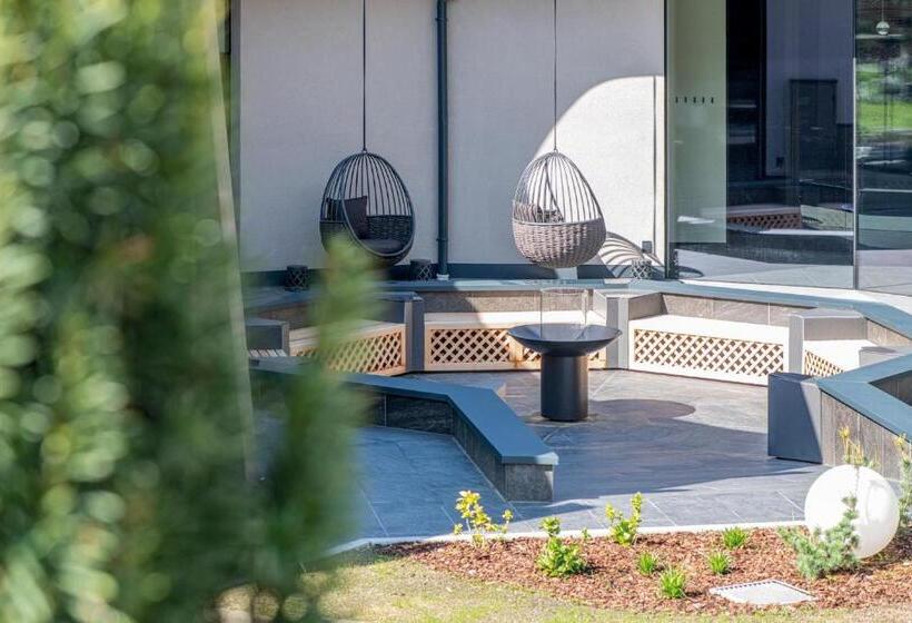 Leitgam Luxury Hotel For Two