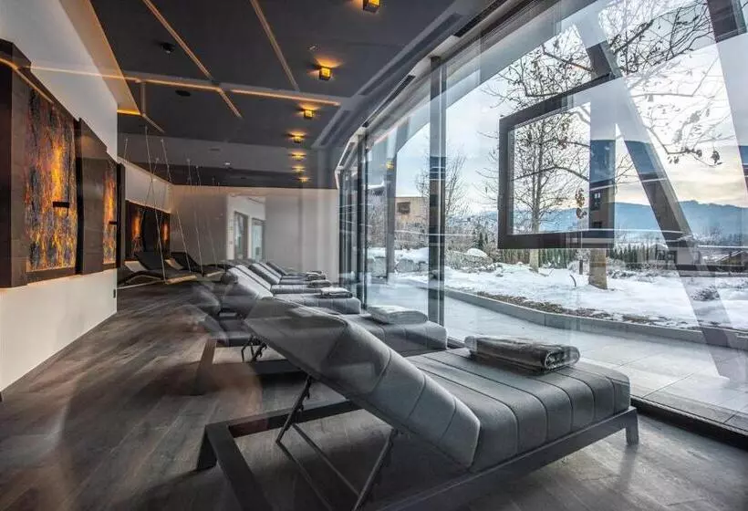 Leitgam Luxury Hotel For Two