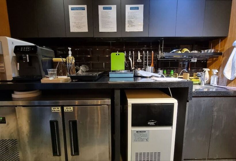 מוטל Malu Hotel Suwon