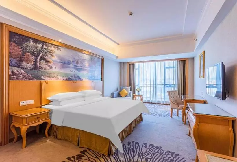 Vienna Hotel Foshan Airport