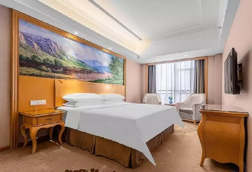 Vienna Hotel Foshan Airport