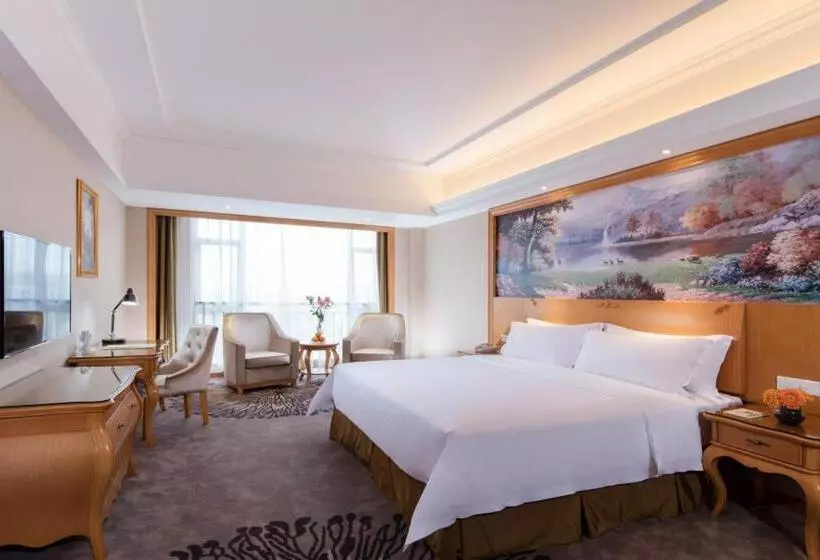 Vienna Hotel Foshan Airport