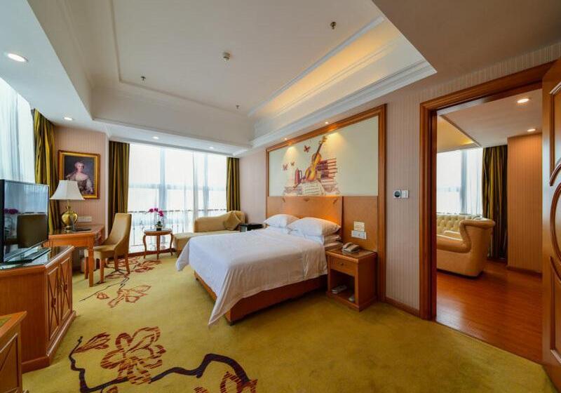 Vienna Hotel Kunshan North Qingyang Road