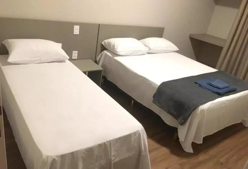 ホテル Skala Park