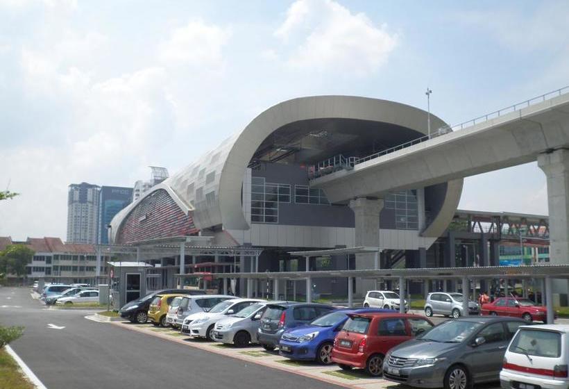 Im4u Hostel, Dek@t Puchong