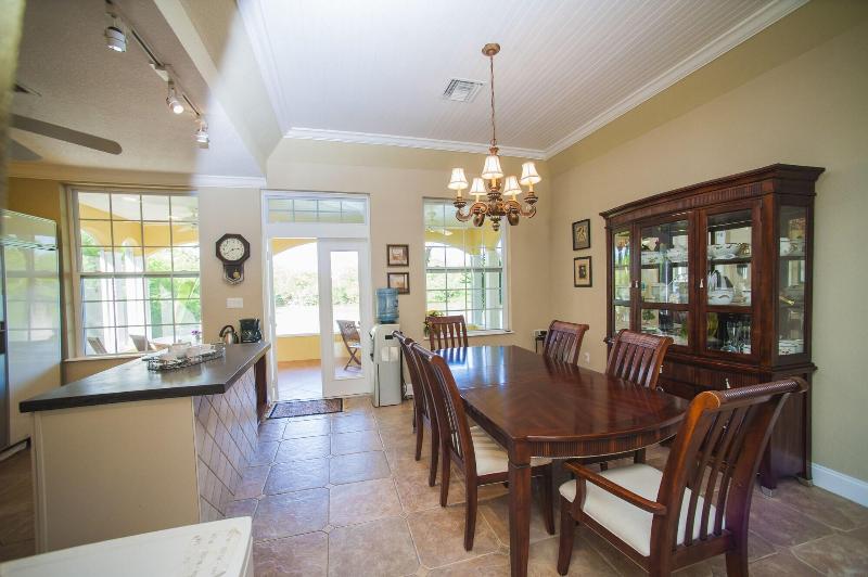 Shangri La Boutique Bed & Breakfast