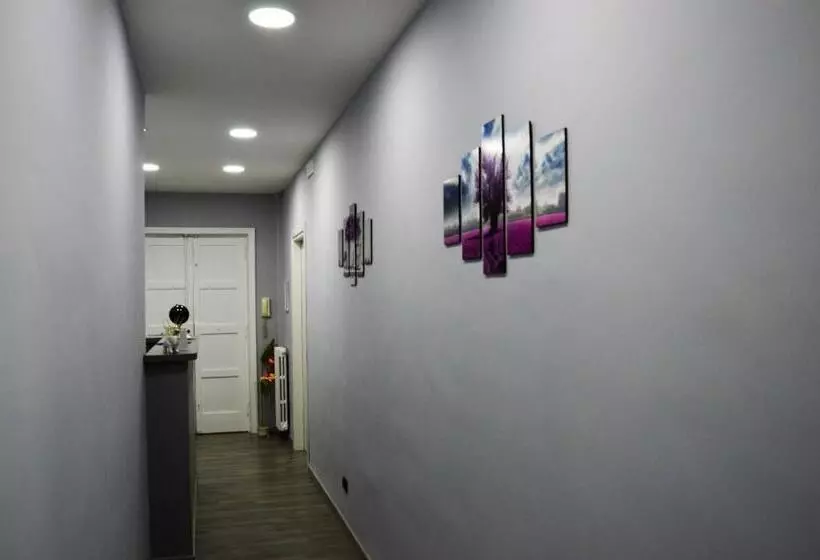 تختخواب و صبحانه Iris Inn