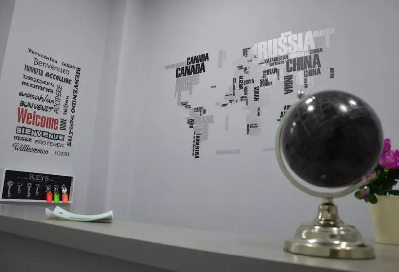 تختخواب و صبحانه Iris Inn