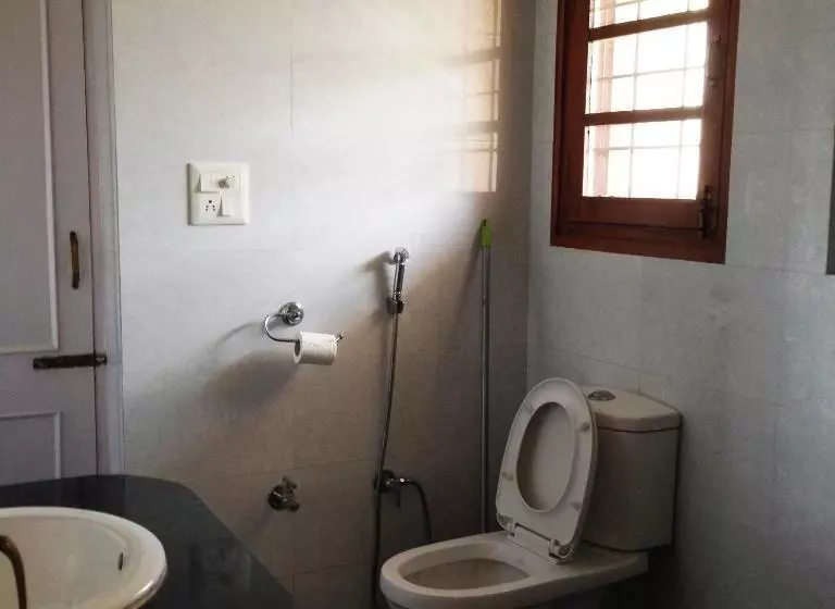 تختخواب و صبحانه Luxurious Homestay  Chandīgarh