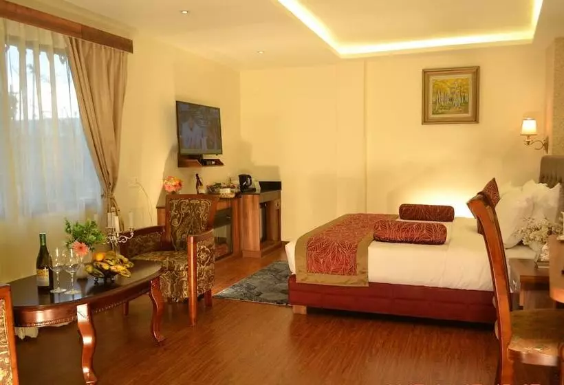 Crescent Resort