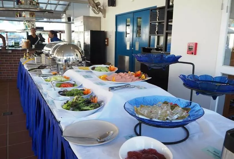 Grandblue Resort & Beachclub