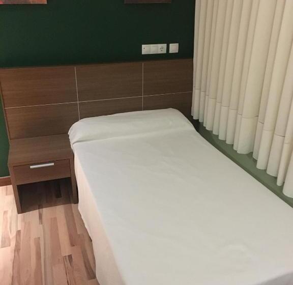 فندق Area De Servicio Los Chopos