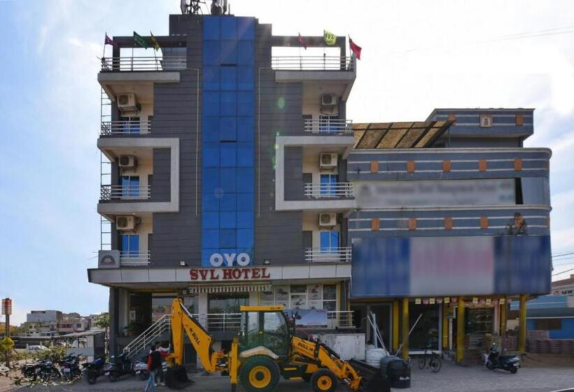 Collection O Hotel Svl