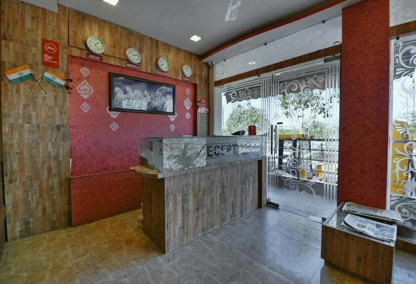 Collection O Hotel Svl