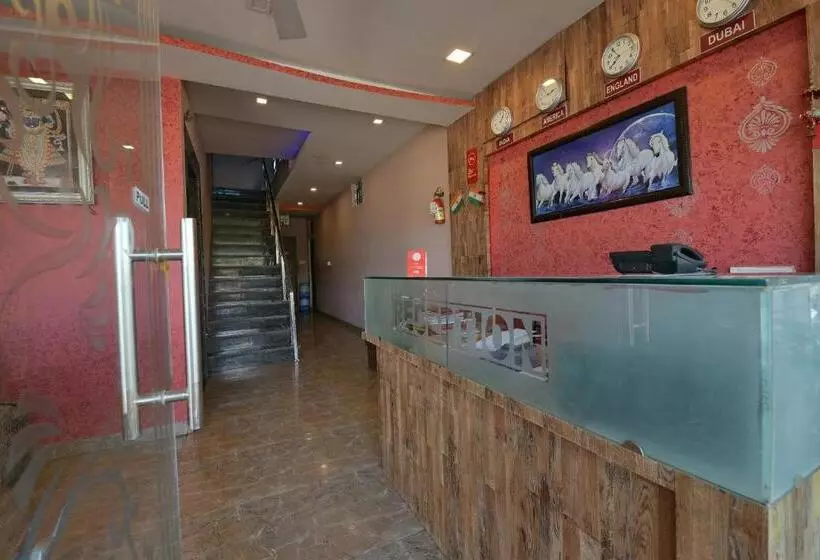 Collection O Hotel Svl