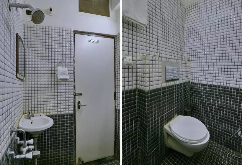 Collection O Hotel Svl