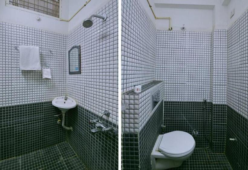 Collection O Hotel Svl