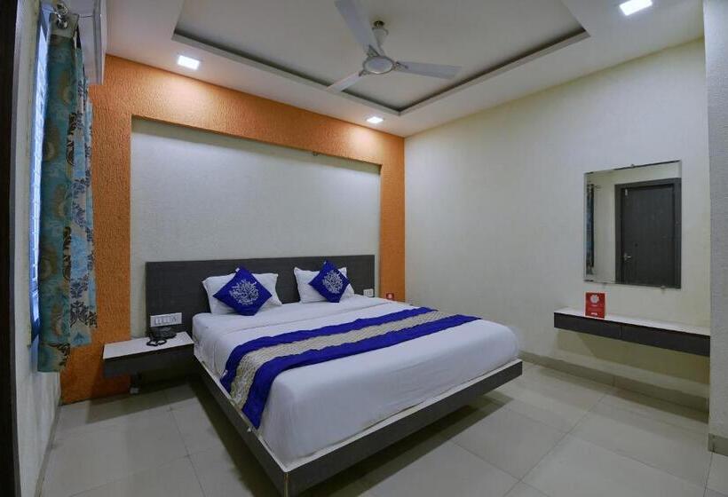 Collection O Hotel Svl