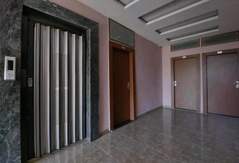 Collection O Hotel Svl