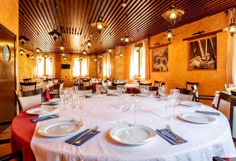 Отель Hostal El Guerrer