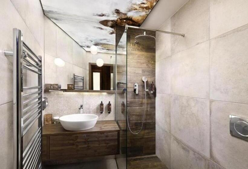 בית מלון כפרי Pošta