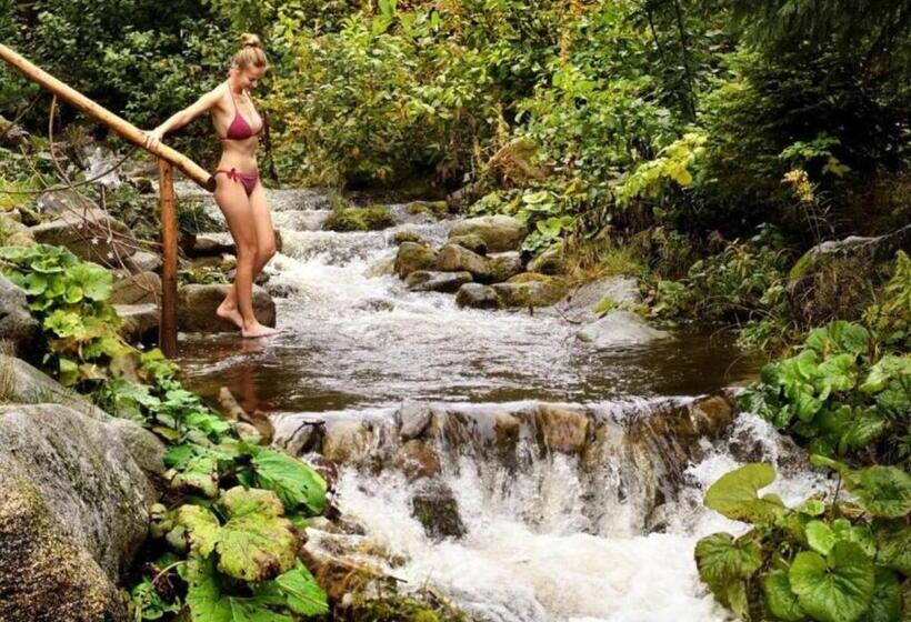 בית מלון כפרי Pošta