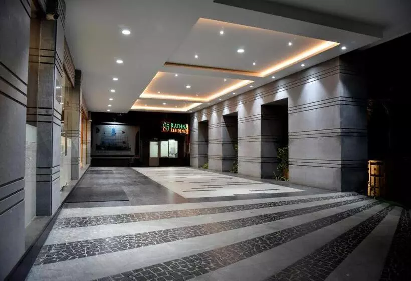 ホテル Rathna Residency