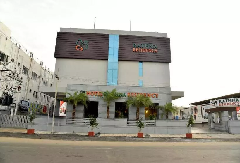 ホテル Rathna Residency