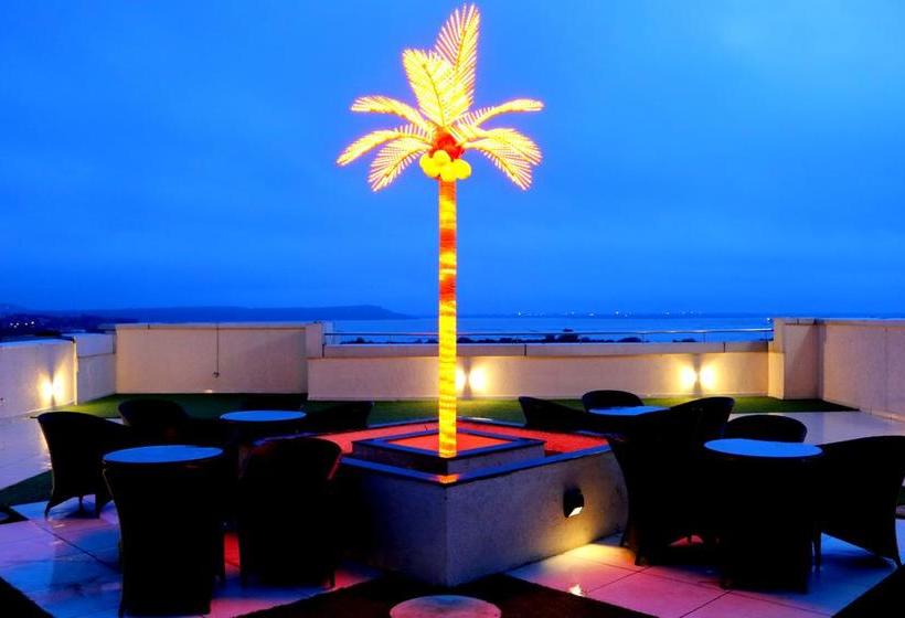 هتل Sudarshan City Walk