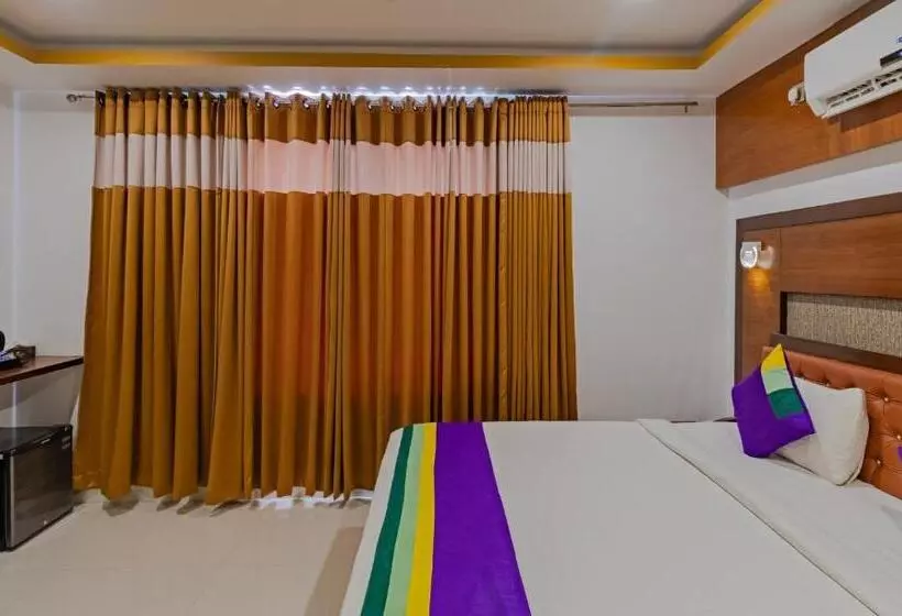 ホテル Treebo Premium Palmyra Milford, 2 Km From Alleppey Beach