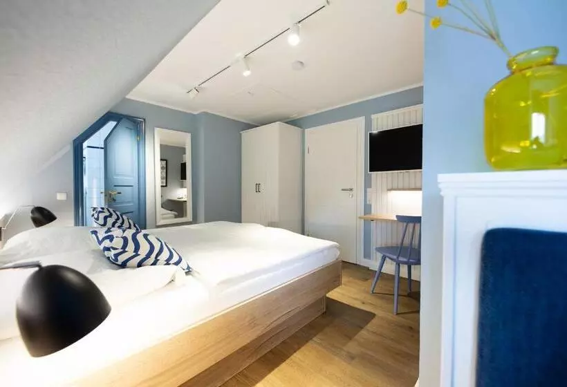 Hotelli Ual öömrang Wiartshüs