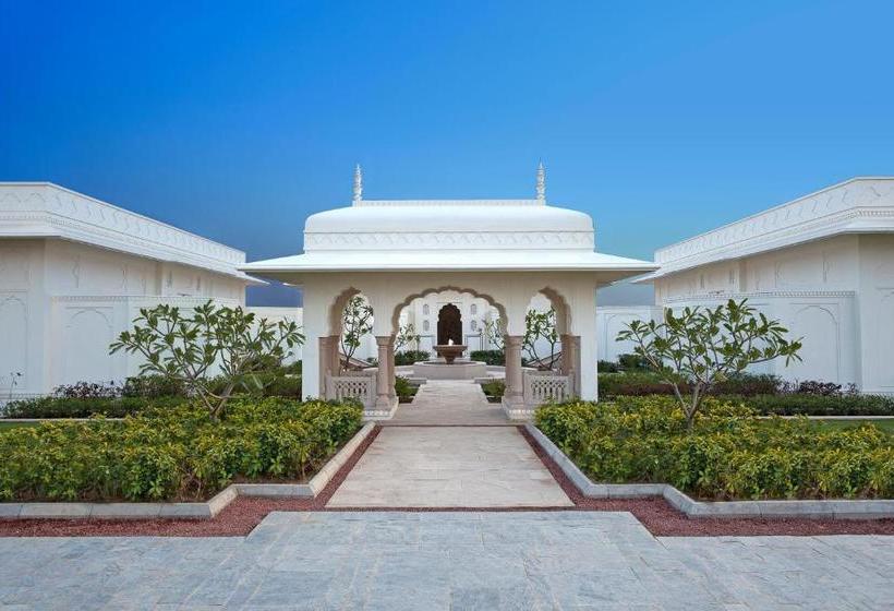 The Oberoi Sukhvilas Spa Resort, New Chandigarh