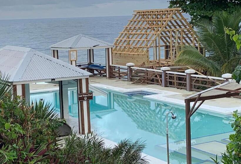 The Sea Cliff Hotel Resort & Spa