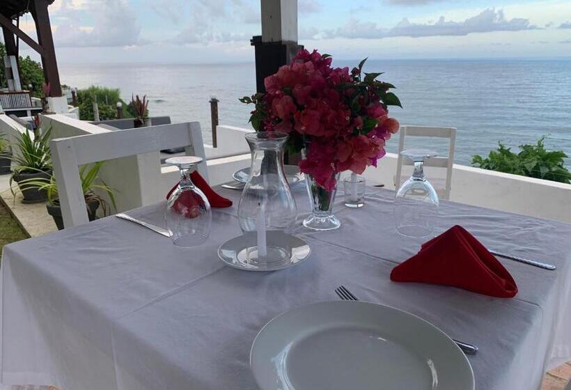 The Sea Cliff Hotel Resort & Spa